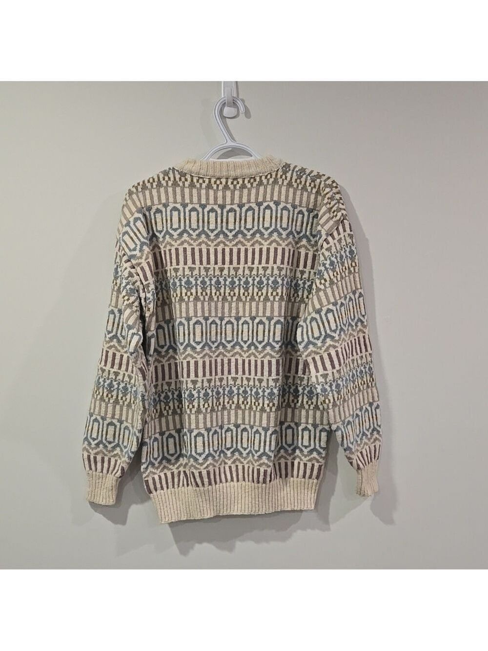 Retro 90's Van Heusen Beige and Blue Patterned Crewneck Cotton Knit Sweater - Picture 6 of 7